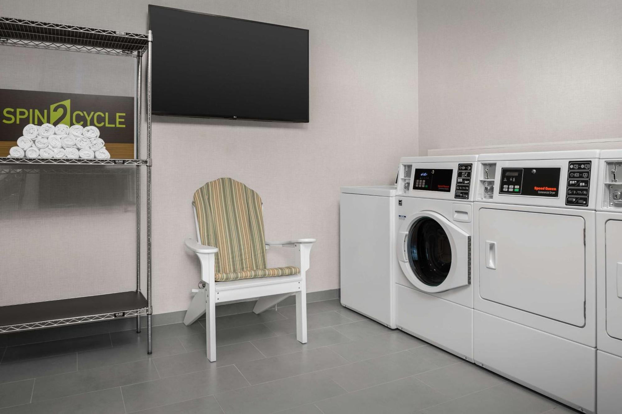Home2 Suites Orlando Southeast Nona Narcoossee ภายนอก รูปภาพ